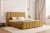 lozko-tapicerowane-mavis-magic-velvet-2288-musztardowe-aranzacja.webp